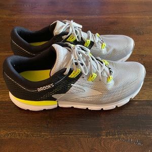 Brooks Neuro 3 Running Shoes